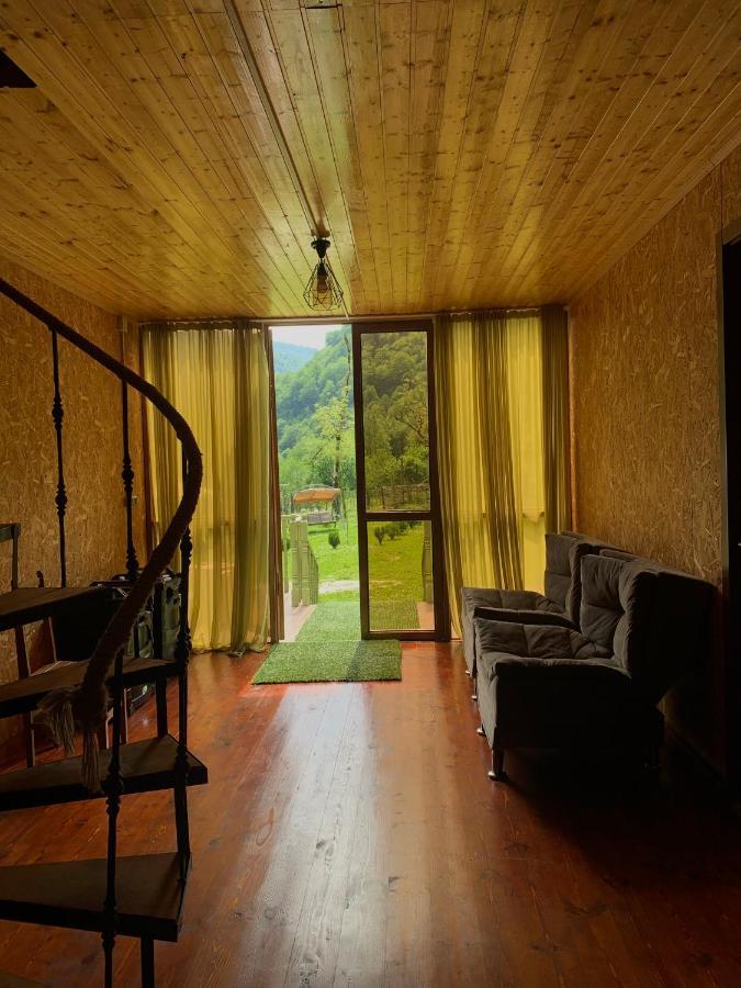 Nahei Cottage มาร์ทวิลิ ภายนอก รูปภาพ
